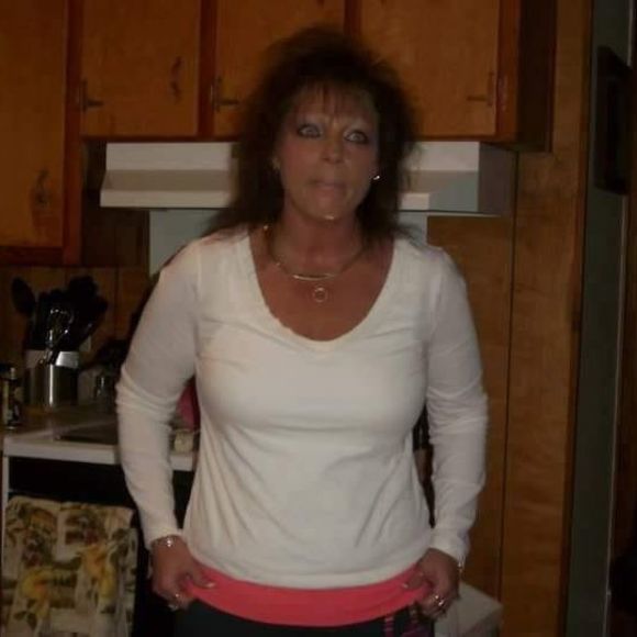 Meet your Posher, Lisa - Picture 1 of 1